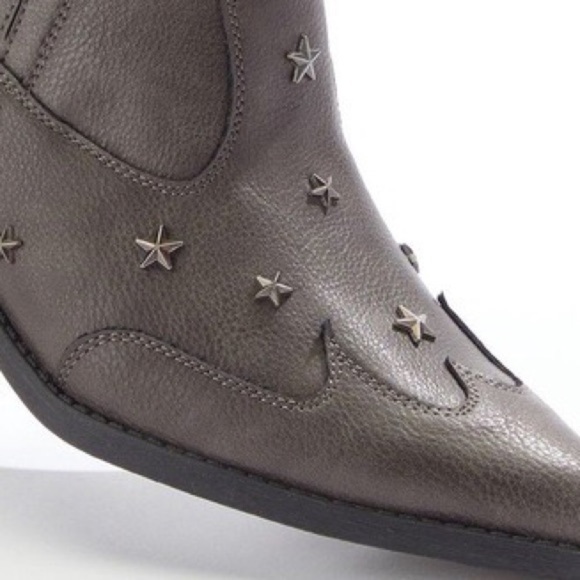 Cato | star stud western ankle bootie gray various sizes available. - Picture 4 of 4
